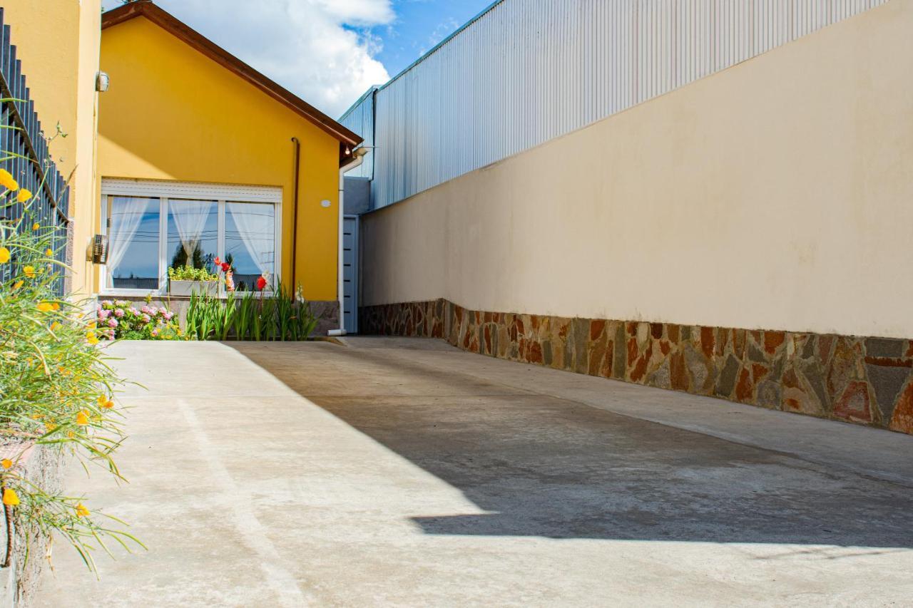 Departamento Casimiro-Nuevo Amplio En Zona Centro Apartment El Calafate Ngoại thất bức ảnh